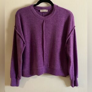 New— Zenana Fuzzy Crew Neck Sweater